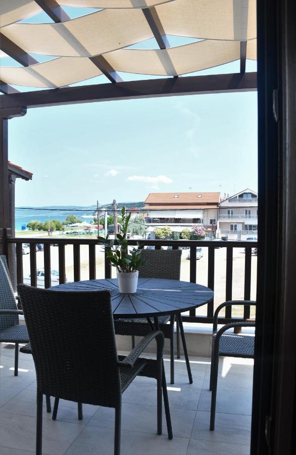 La Mer Luxury Apartments Ierissós Zewnętrze zdjęcie