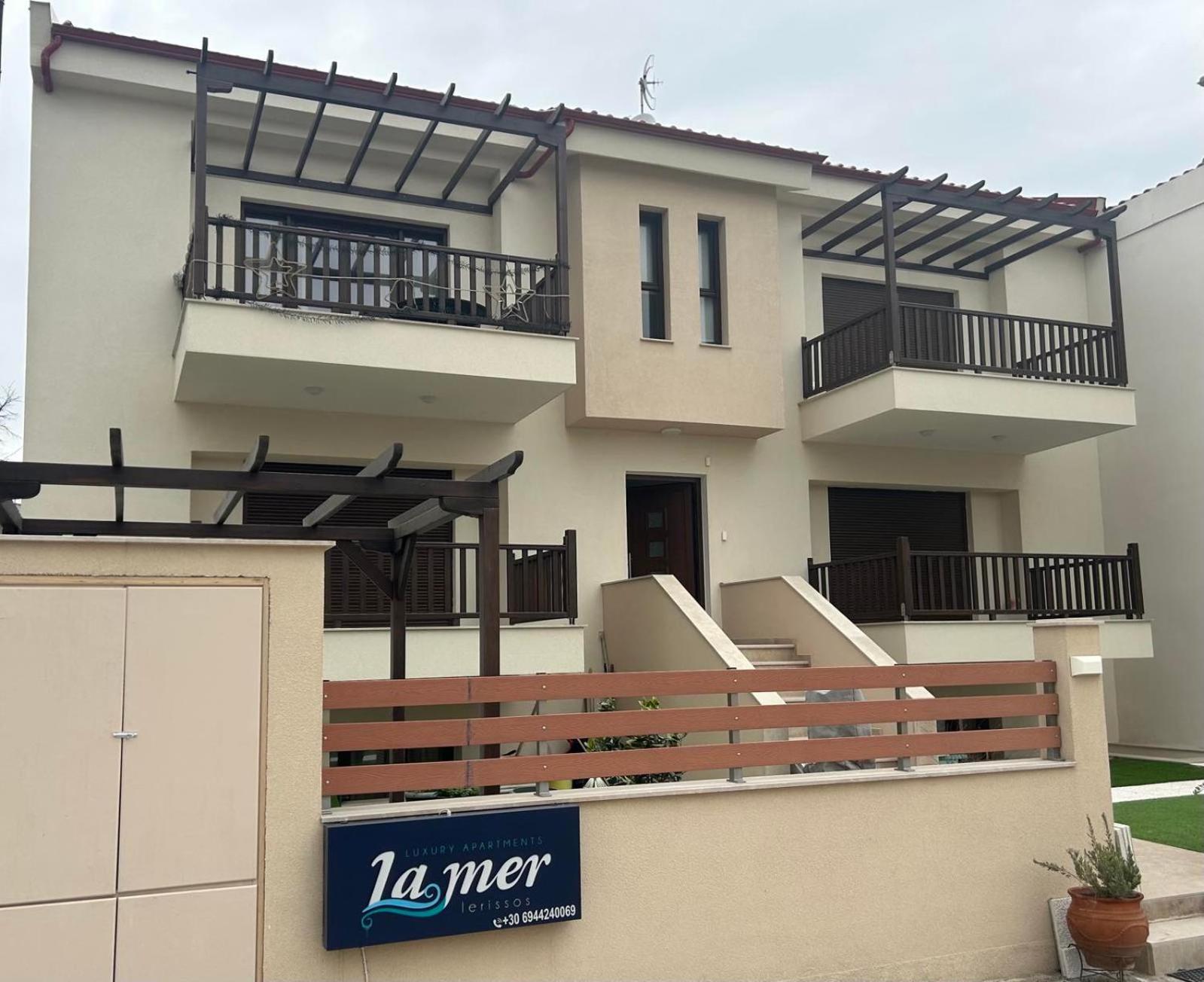 La Mer Luxury Apartments Ierissós Zewnętrze zdjęcie